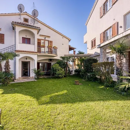 Villa Ladavac B&B-3